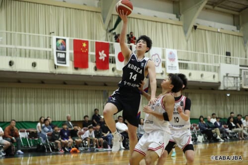 eaba HKGvsKOR17